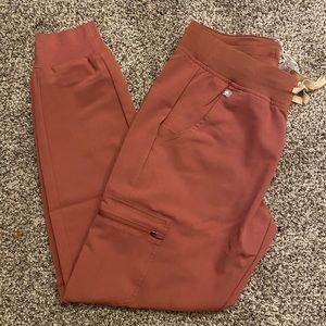 FIGS Mauve petite small joggers